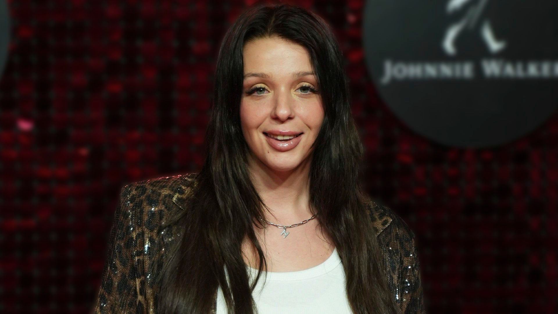 Zayra Gutiérrez reaparece y revela cómo se encuentra tras su retirada por su salud mental Zayra Gutiérrez reaparece y revela cómo se encuentra tras su retirada por su salud mental