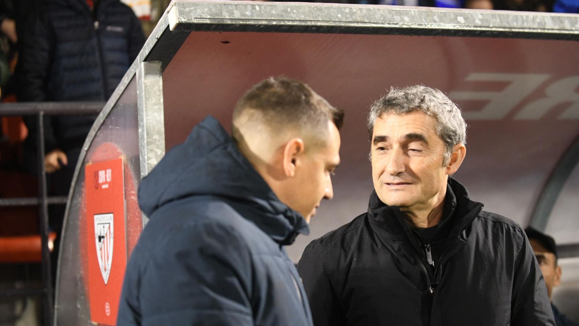 Daniel Llácer saluda a Ernesto Valverde Daniel Llácer saluda a Ernesto Valverde