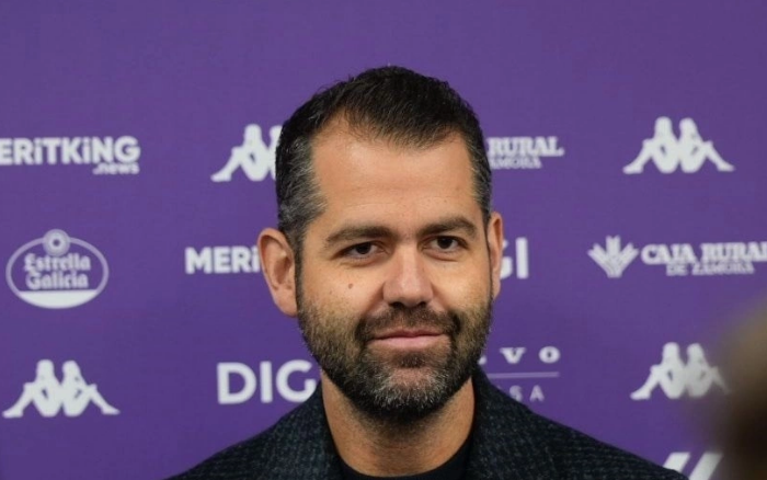 Gabriel Solares comparece ante los medios de comunicación