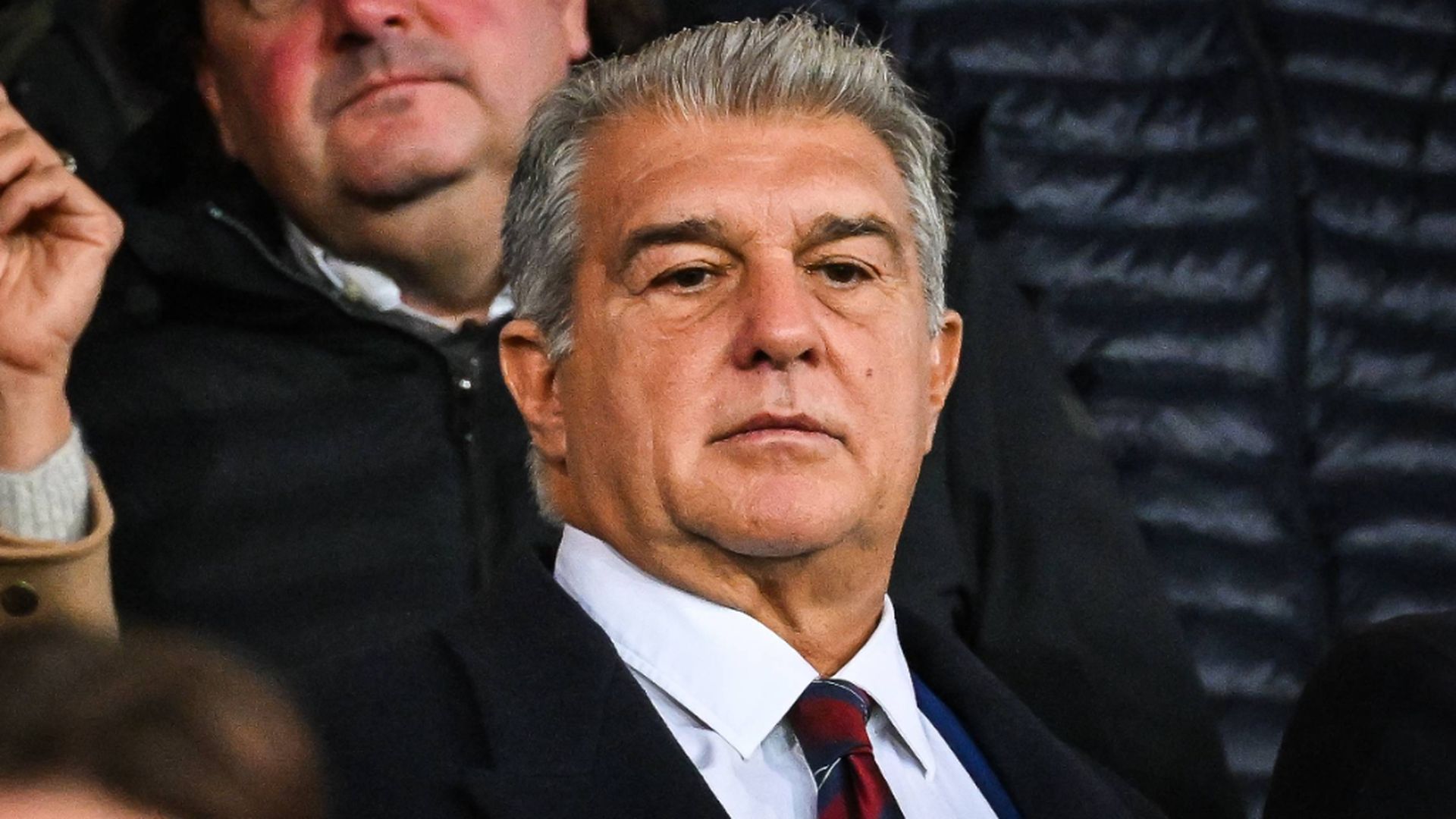 Joan Laporta señala al palco del Bernabéu Joan Laporta señala al palco del Bernabéu