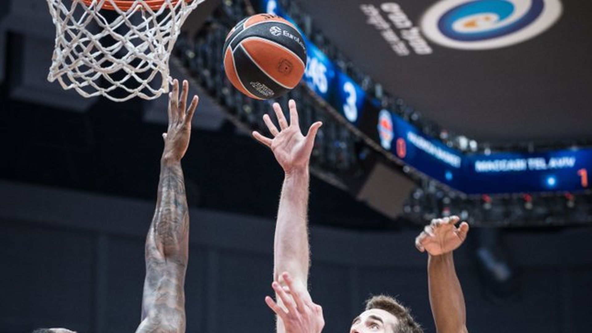 La visita del Valencia Basket a Israel acaba en derrota e "insultos racistas" de sus aficionados (85-82)