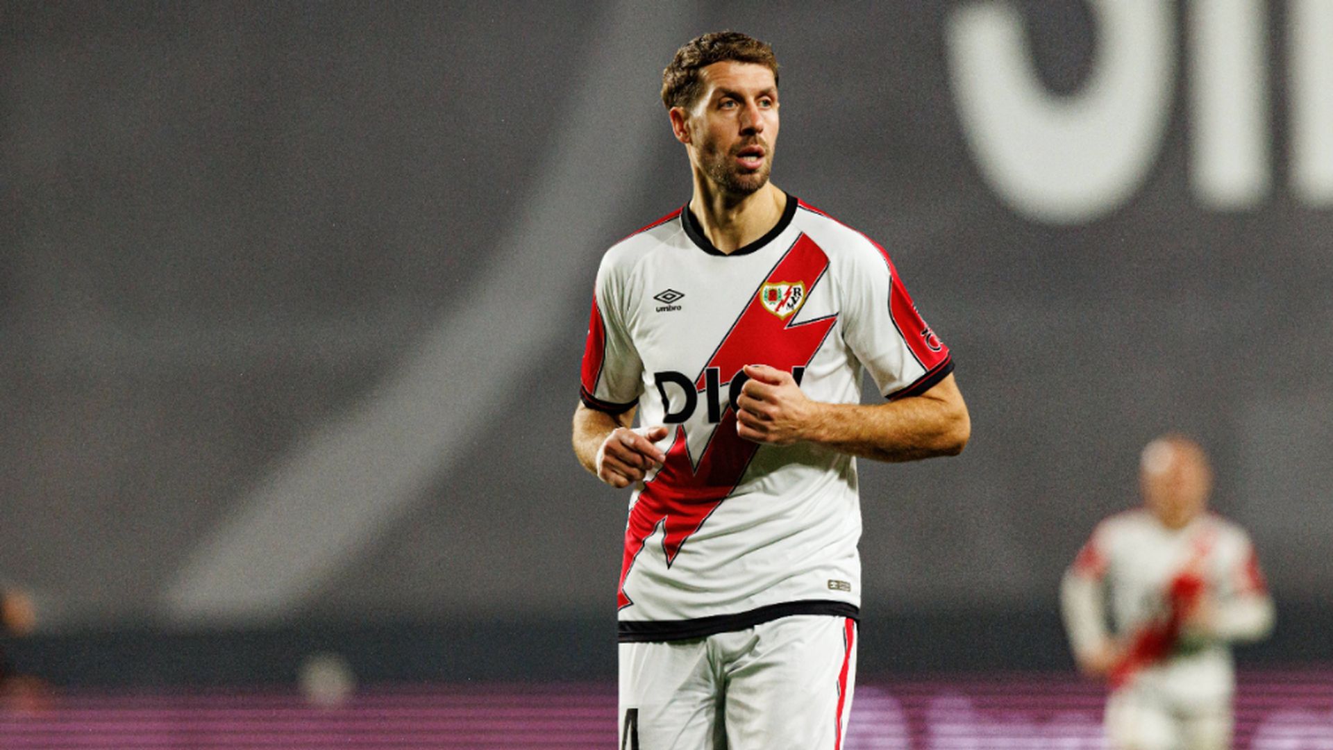 Lejeune buscará poner su granito de arena para el pase a octavos del Rayo Vallecano.