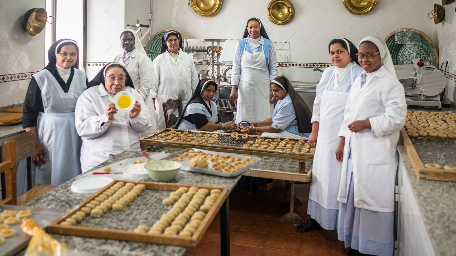 Monjas lucen su Solete