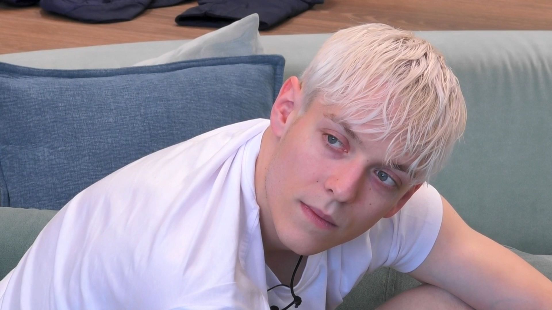 Raúl discute medio en broma con Quili