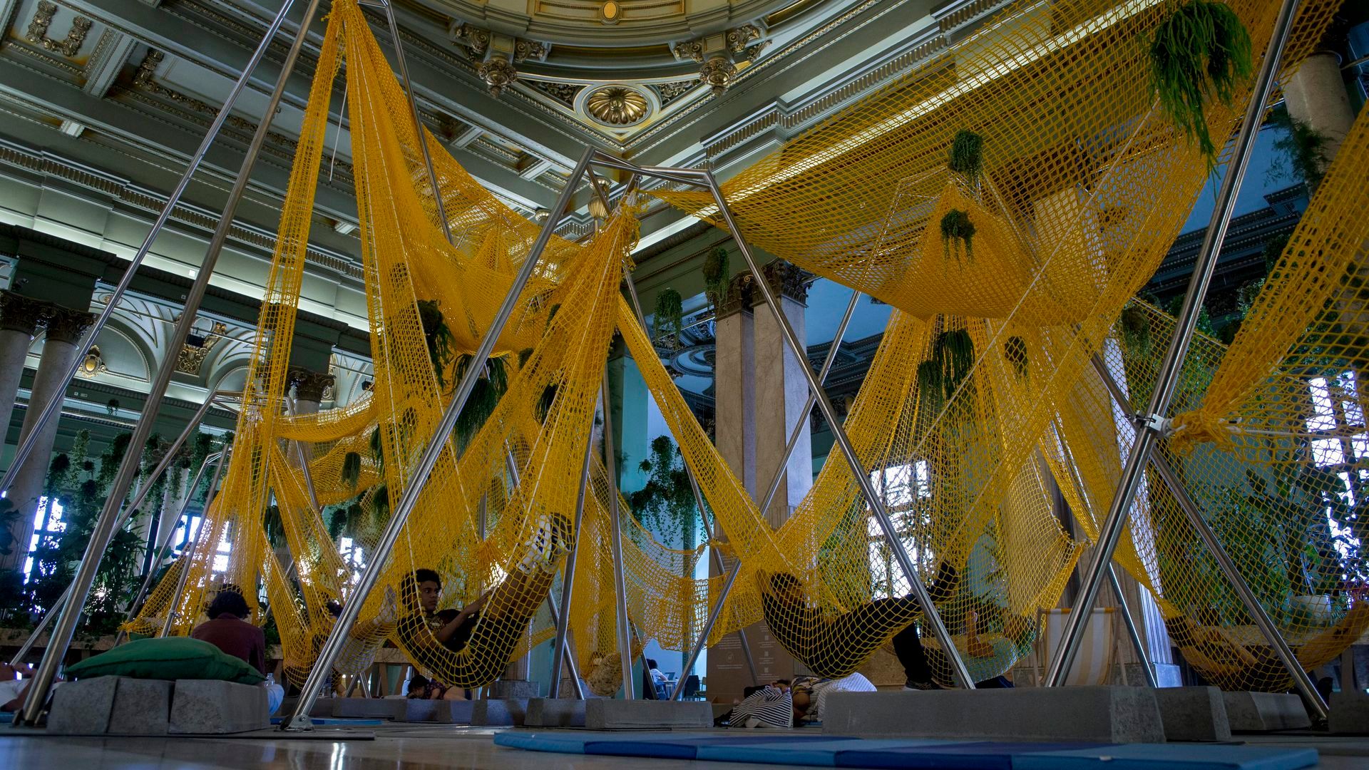 Refugio climático en el Círculo de Bellas Artes de Madrid