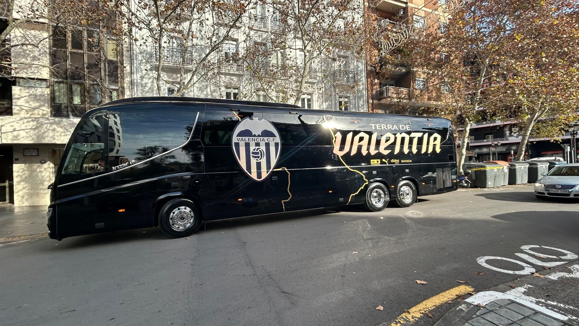 Convocatoria del Valencia CF, el autobús nuevo
