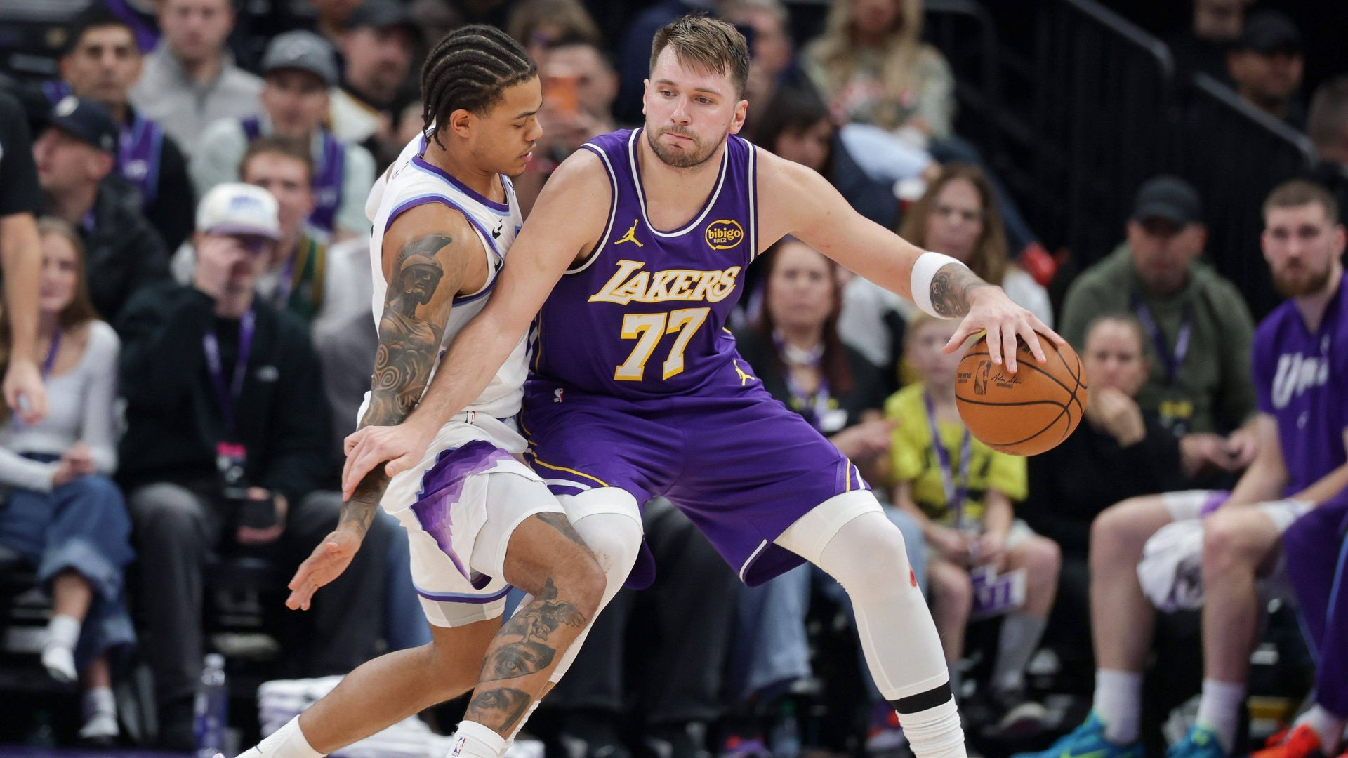 Luka Doncic con Los Ageles Lakers contra Utah Jazz