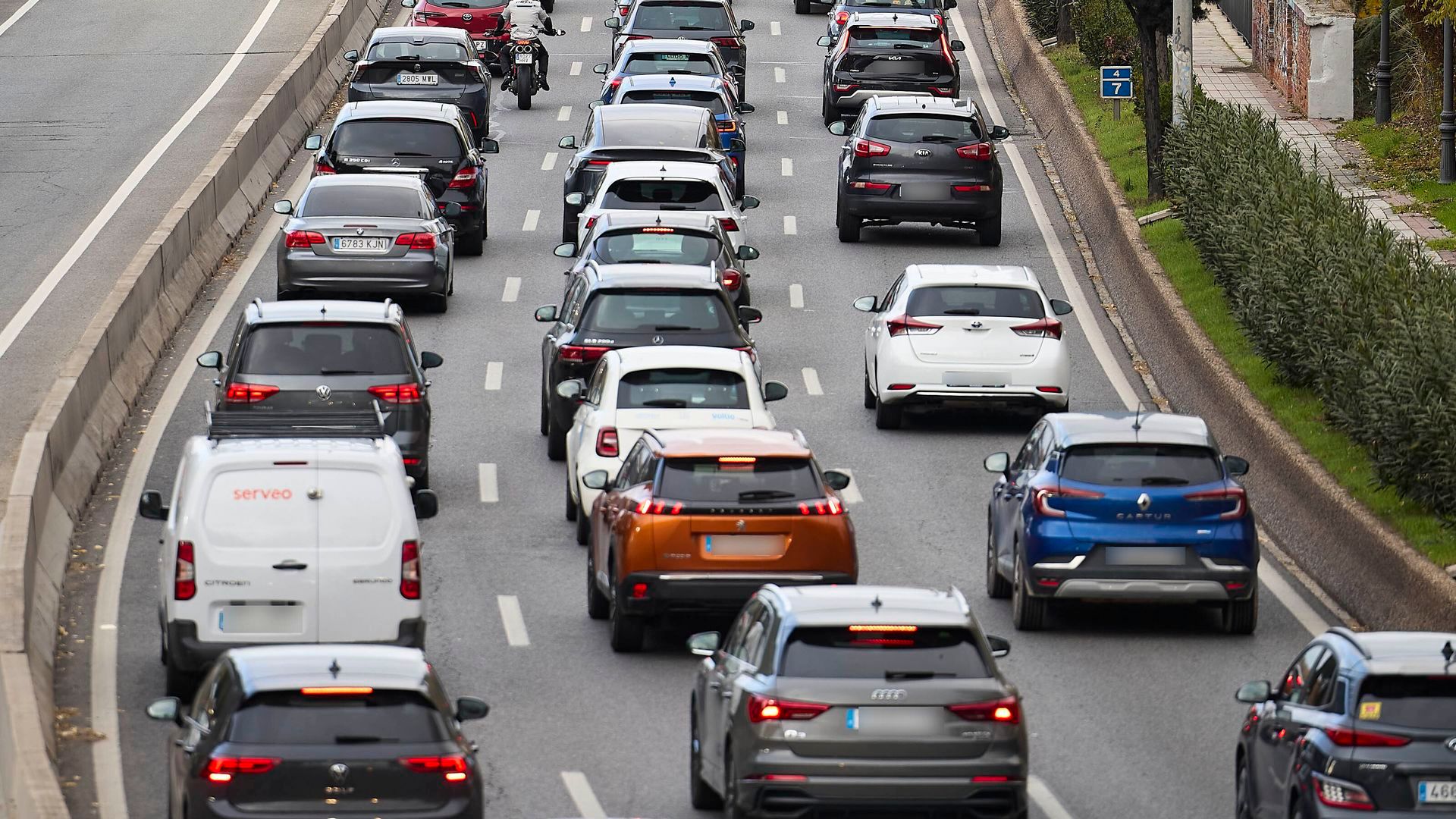 Tráfico a la salida de la A6 en Madrid