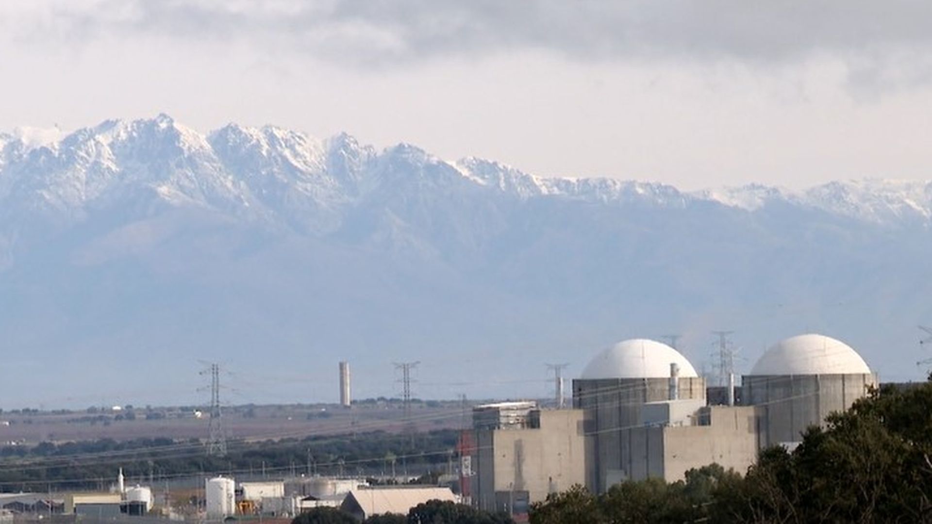 El sistema eléctrico español sin nucleares, una posibilidad El sistema eléctrico español sin nucleares, una posibilidad