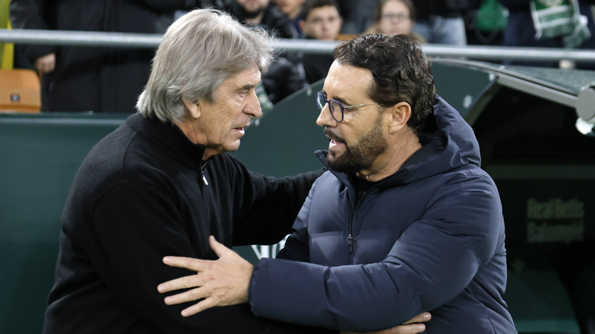 Manuel Pellegrini saluda a José Bordalás