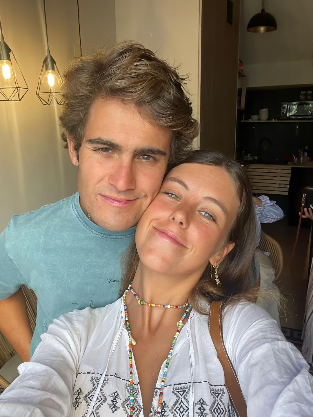 Manuela Ochoa y Pedro Cadahía