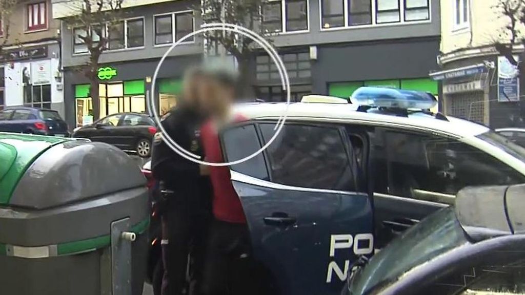 Mata a su compañera de piso y prende fuego a la vivienda