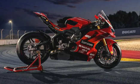 Ducati Panigale V4 S Márquez 2025 World Champion Replica