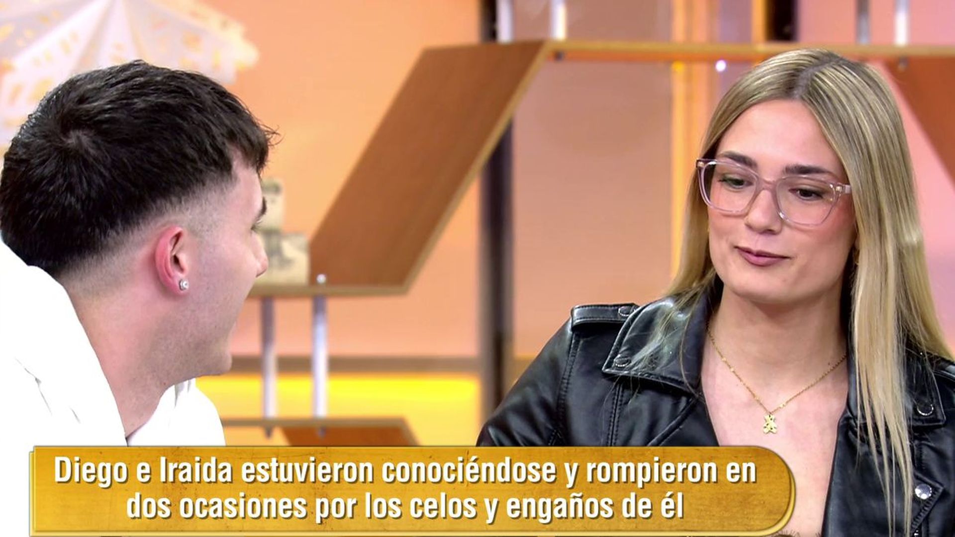 El monumental enfado de una chica al ver a su exnovio en el programa: "No tienes vergüenza"