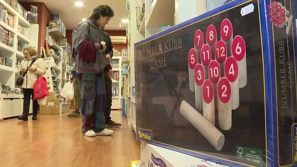 Las jugueteras se reinventan y salvan el negocio gracias a los 'kidults' o juegos diseñados para adultos