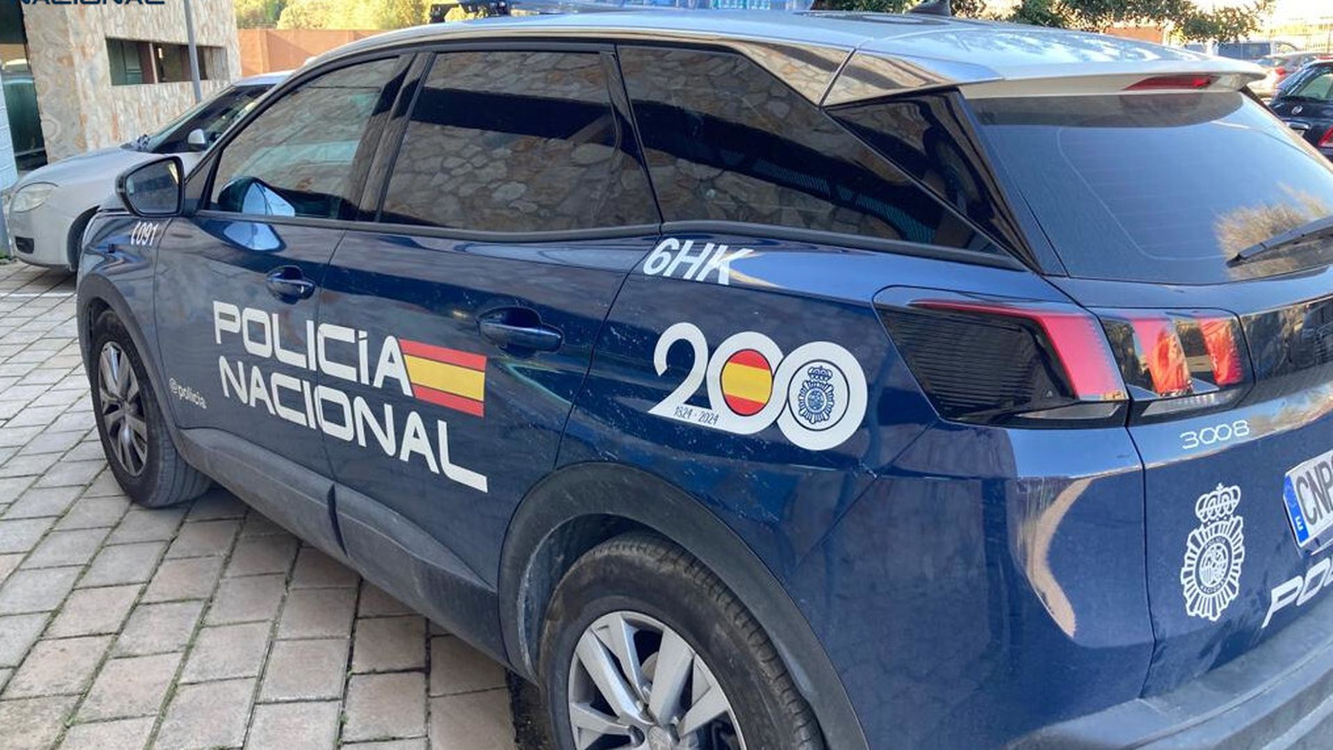 Vehículo de la policía Nacional