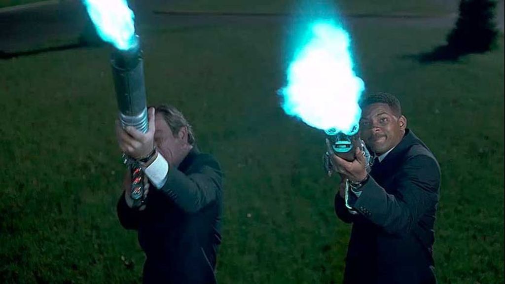 Will Smith y Tommy Lee Jones en 'Men in black': la trilogía, este domingo 12 de enero a las 15.30 h.