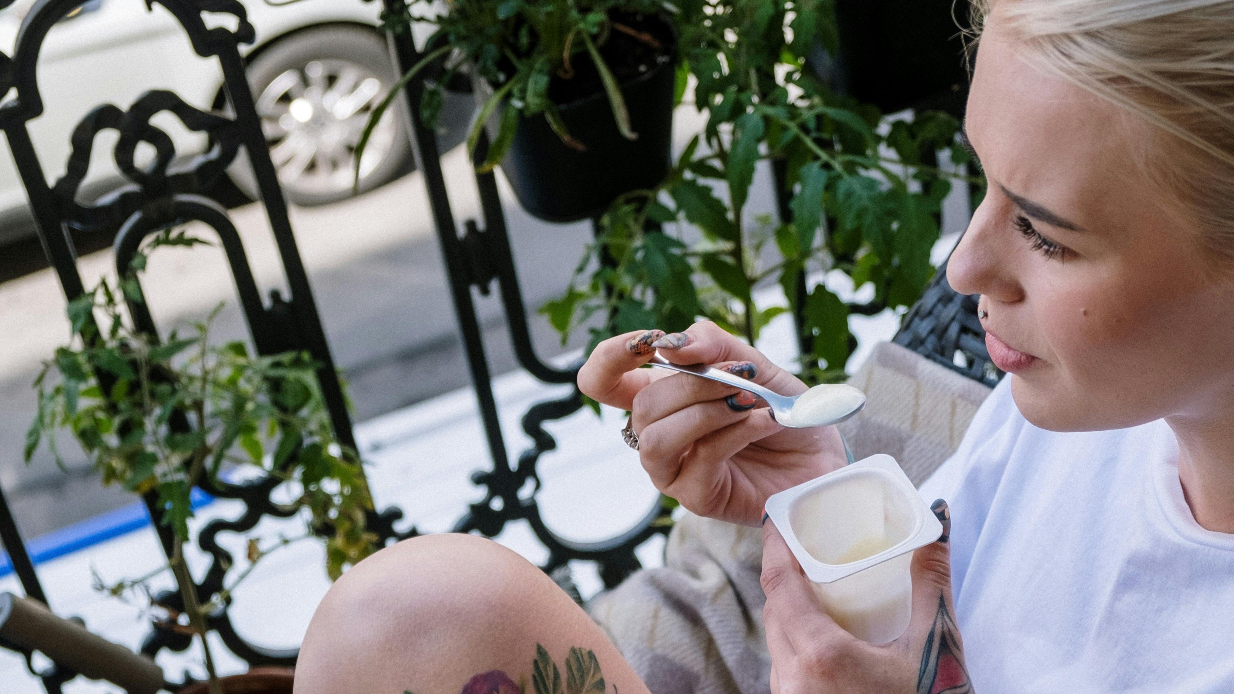 Qué yogur elegir según tus necesidades. FUENTE: Pexels