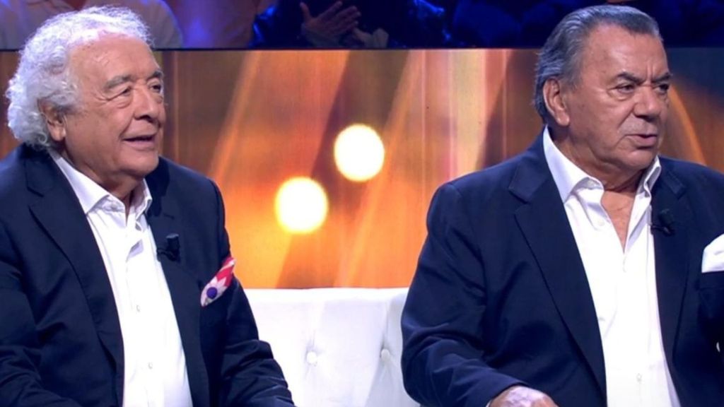 Los del Río revelan el comentario que dijo el rey emérito durante su concierto en Abu Dabi: "Se agarró a los que iba y dijo..."