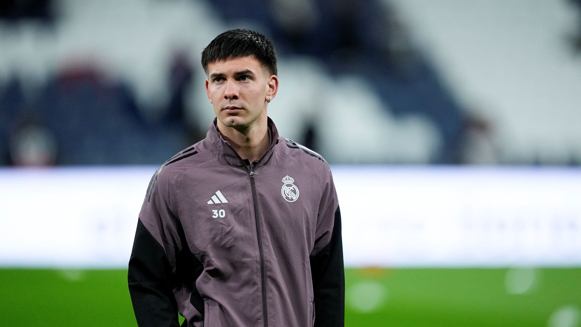 Franco Mastantuono ante de un partido con el Real Madrid