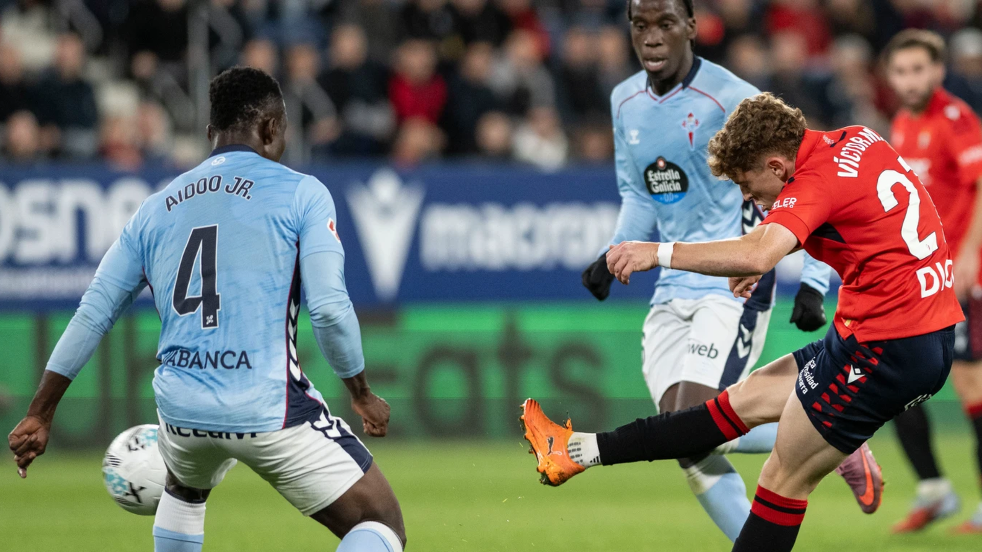 Joseph Aidoo ante el RCD Mallorca