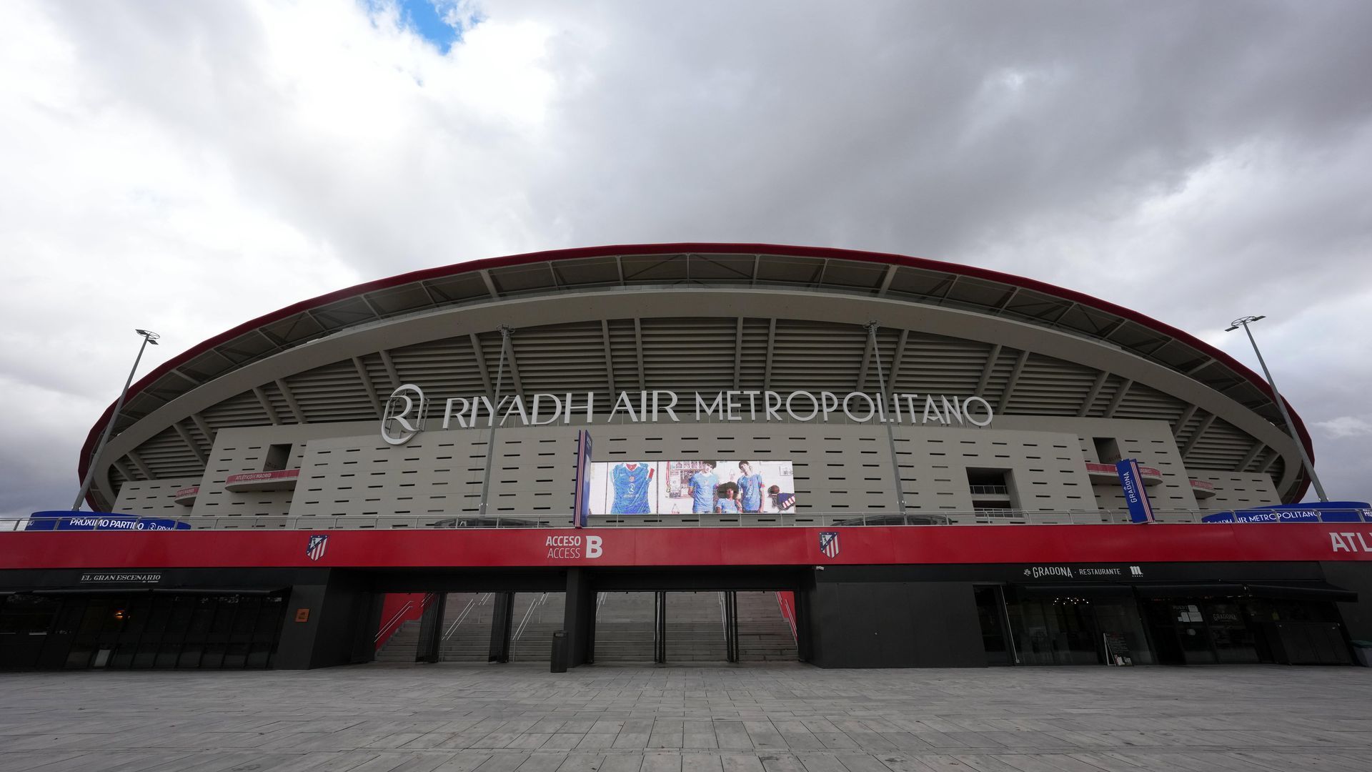 Vista exterior del estadio Metropolitano