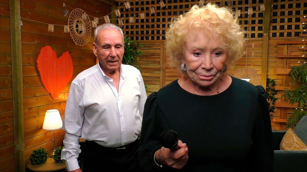 P2242 - El gran dilema de volver a casarse First Dates Temporada 8 Programa 2242