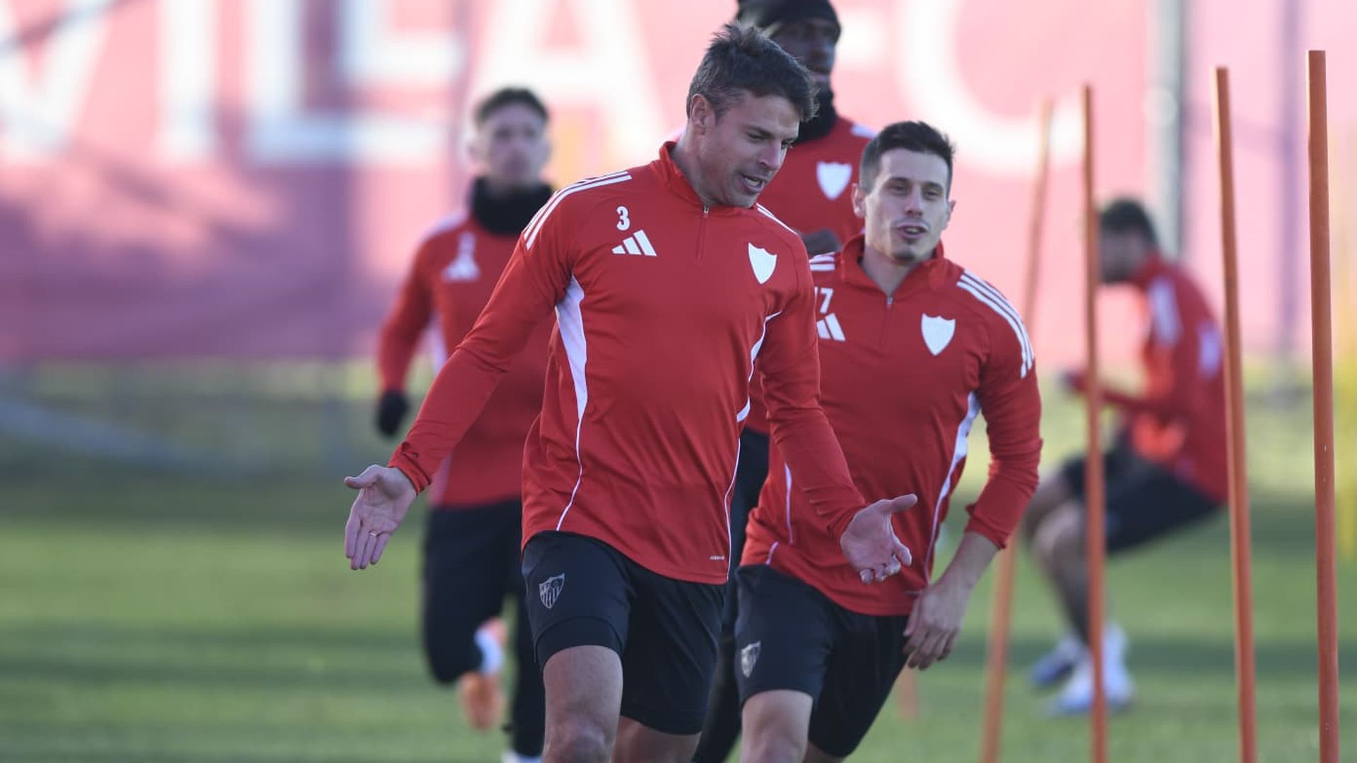 Azpilicueta, en el entrenamiento Azpilicueta, en el entrenamiento