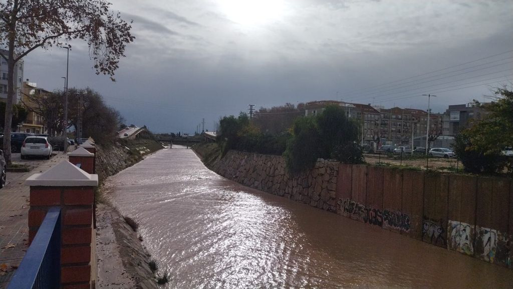 Inquietud con el aumento del caudal del barranco del Poyo: "He estado toda la noche sin dormir"