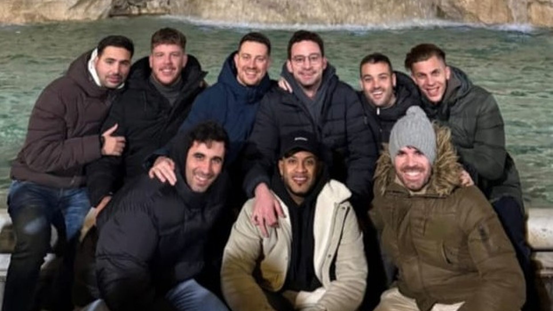 Iván Alejo en Roma junto a sus amigos.