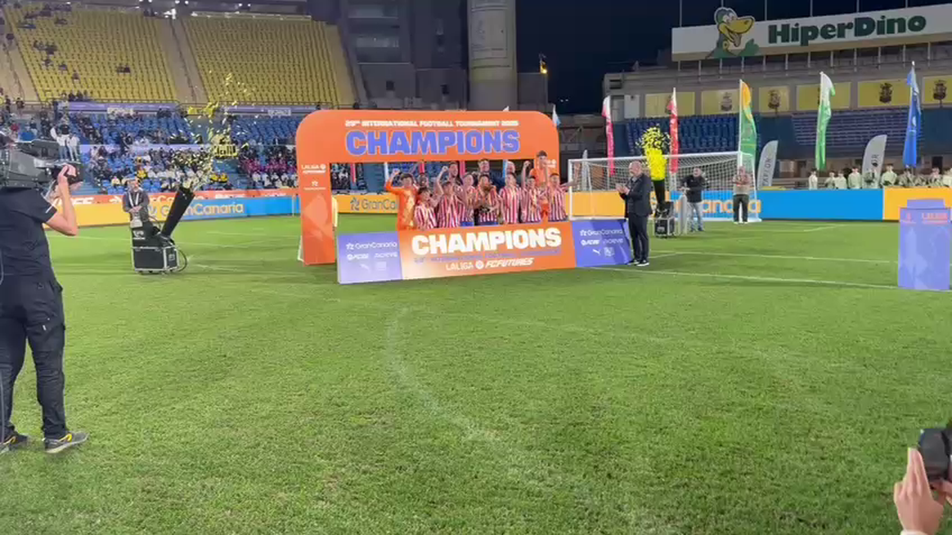 Los jugadores del Atleti celebrando LALIGA FC FUTURES Los jugadores del Atleti celebrando LALIGA FC FUTURES