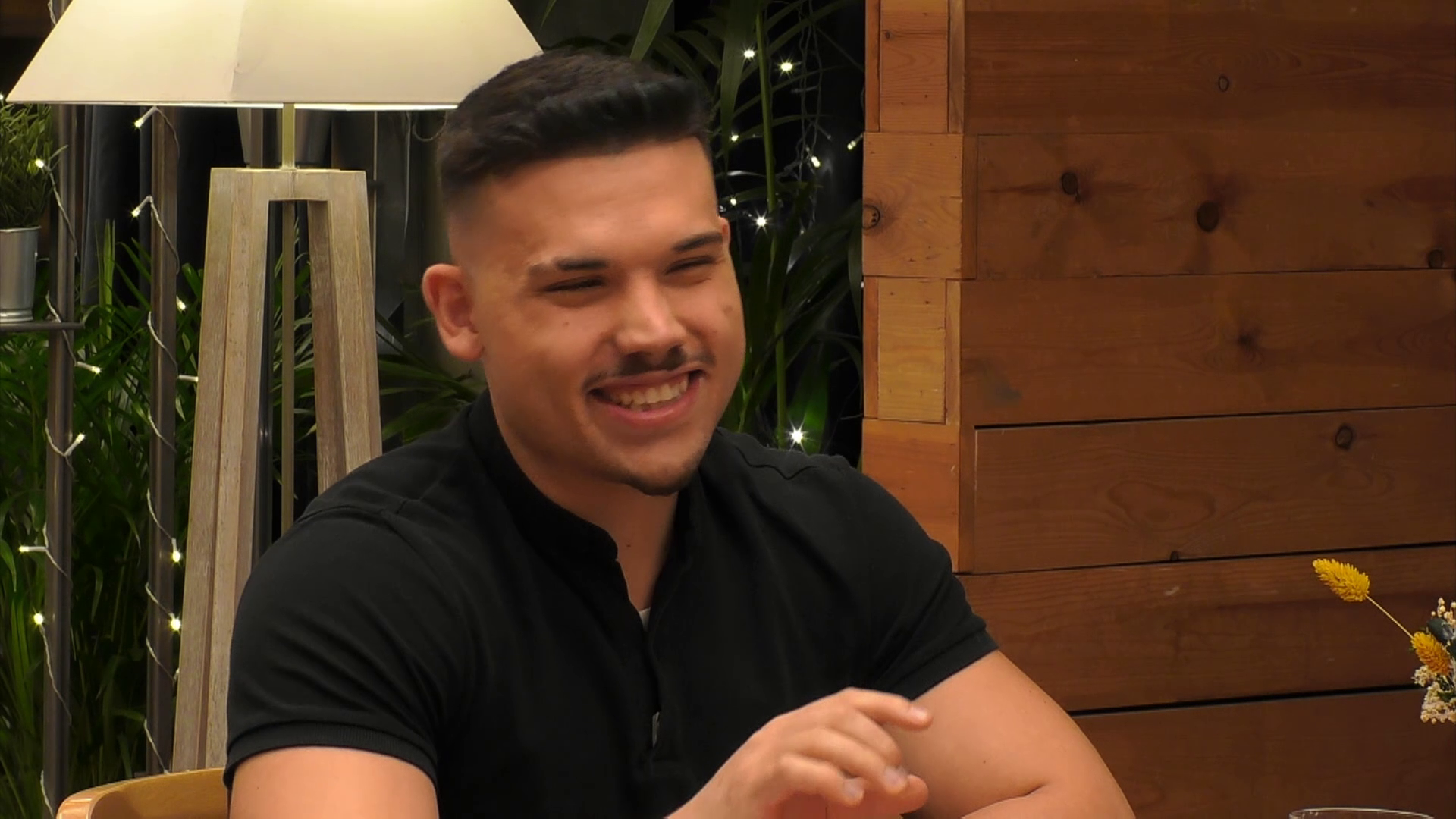 Un joven confiesa a su cita dónde fue su primera vez: "Ya apuntabas maneras"