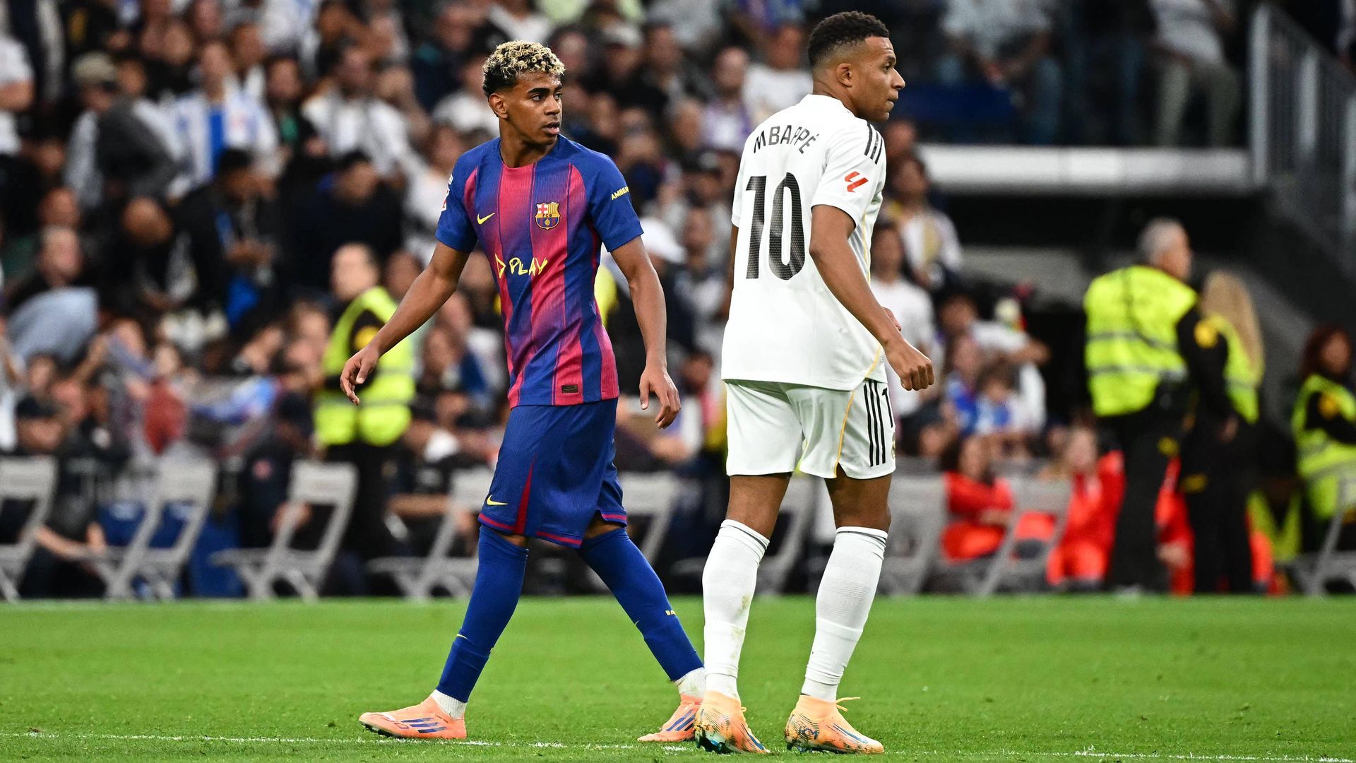 Kylian Mbappé y Lamine Yamal en el Clásico