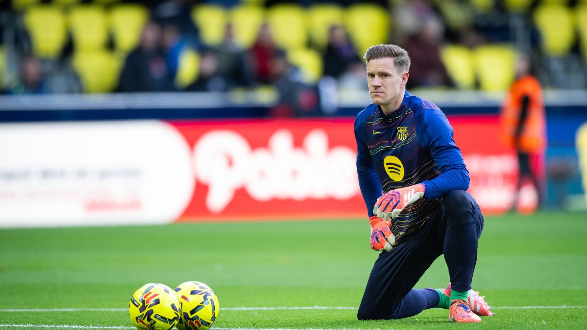Ter Stegen en un entrenamiento con el Barça Ter Stegen en un entrenamiento con el Barça