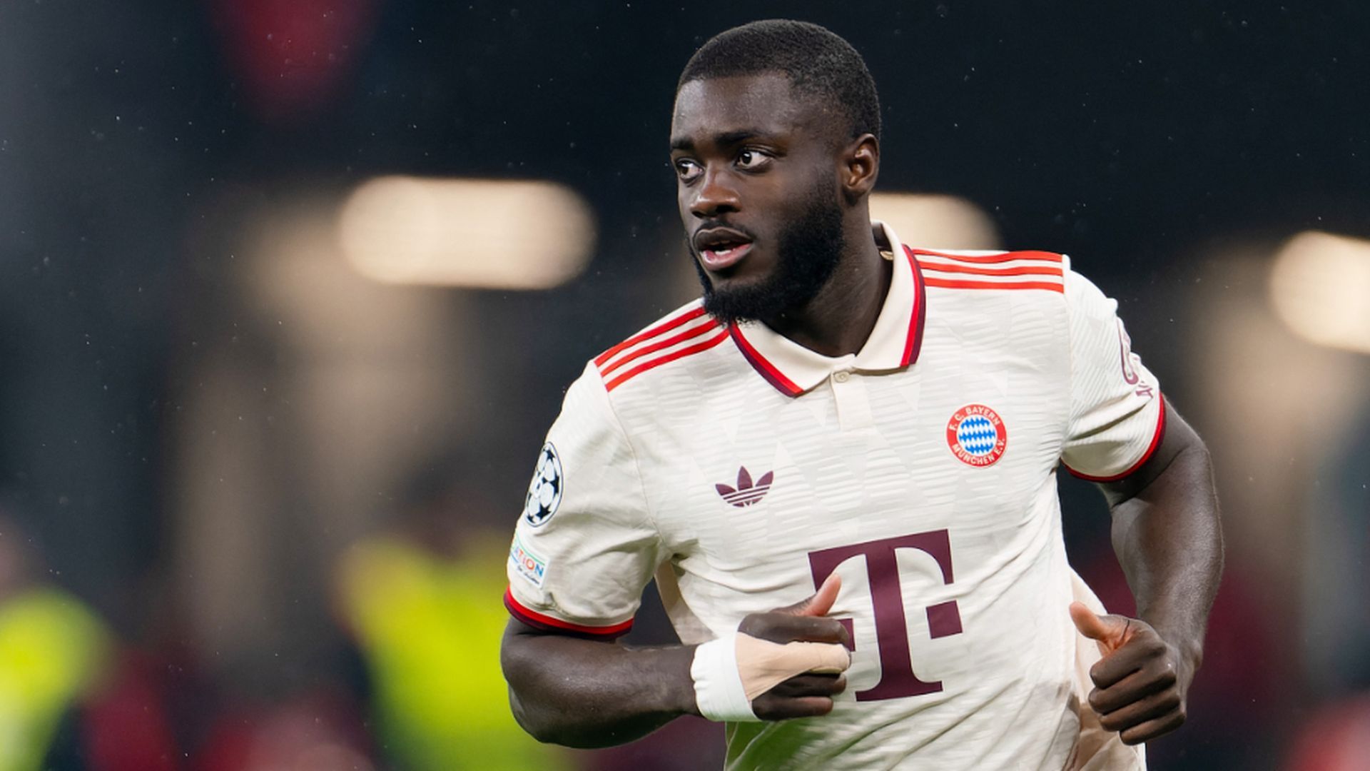 Dayot Upamecano en un partido del Bayern de Múnich