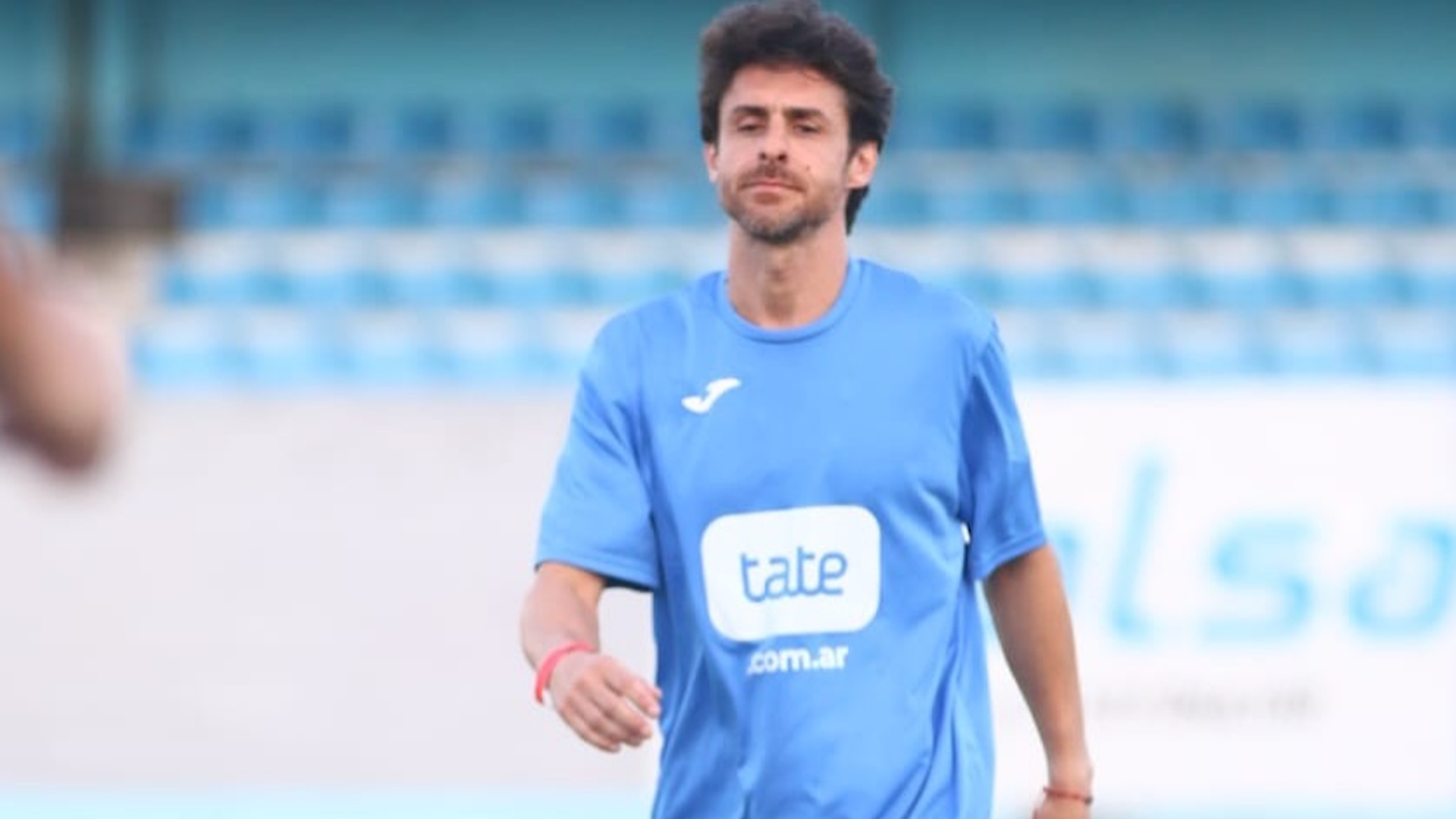 Pablo Aimar vuelve a calzarse las botas
