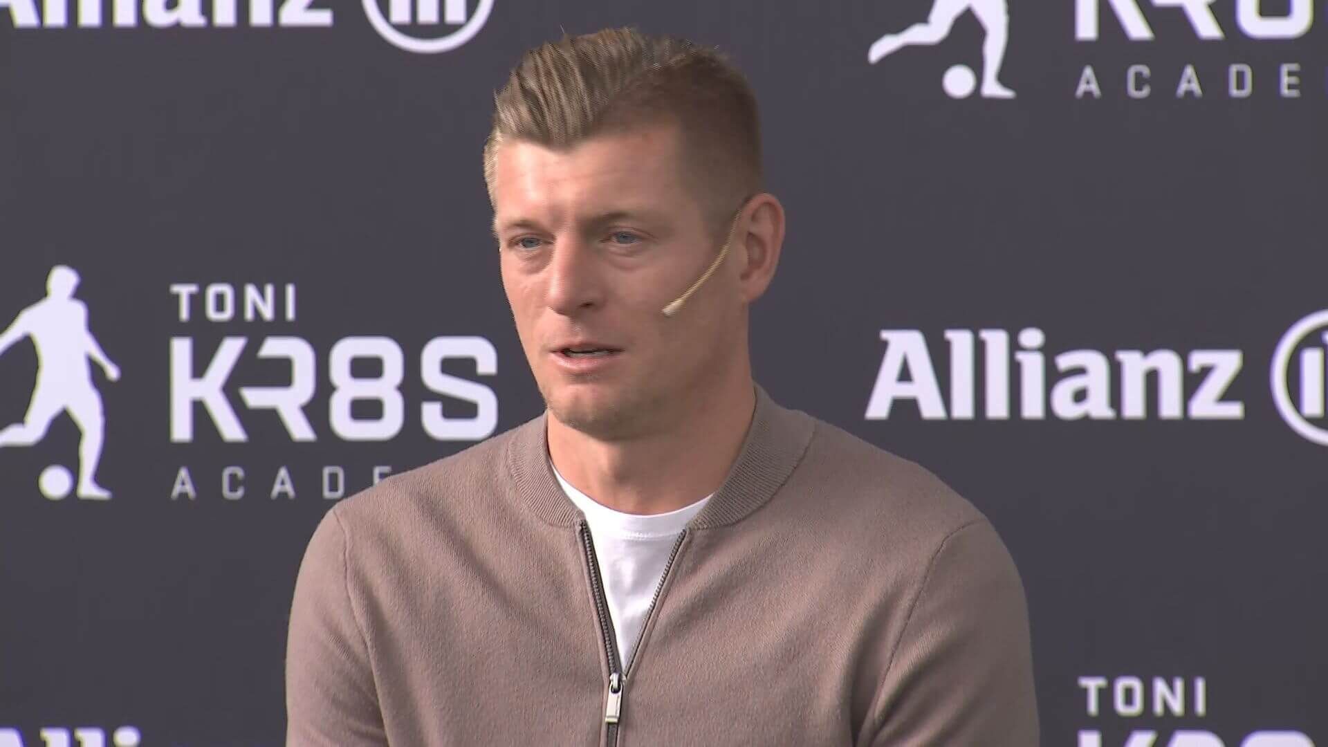 Kroos, durante el acto