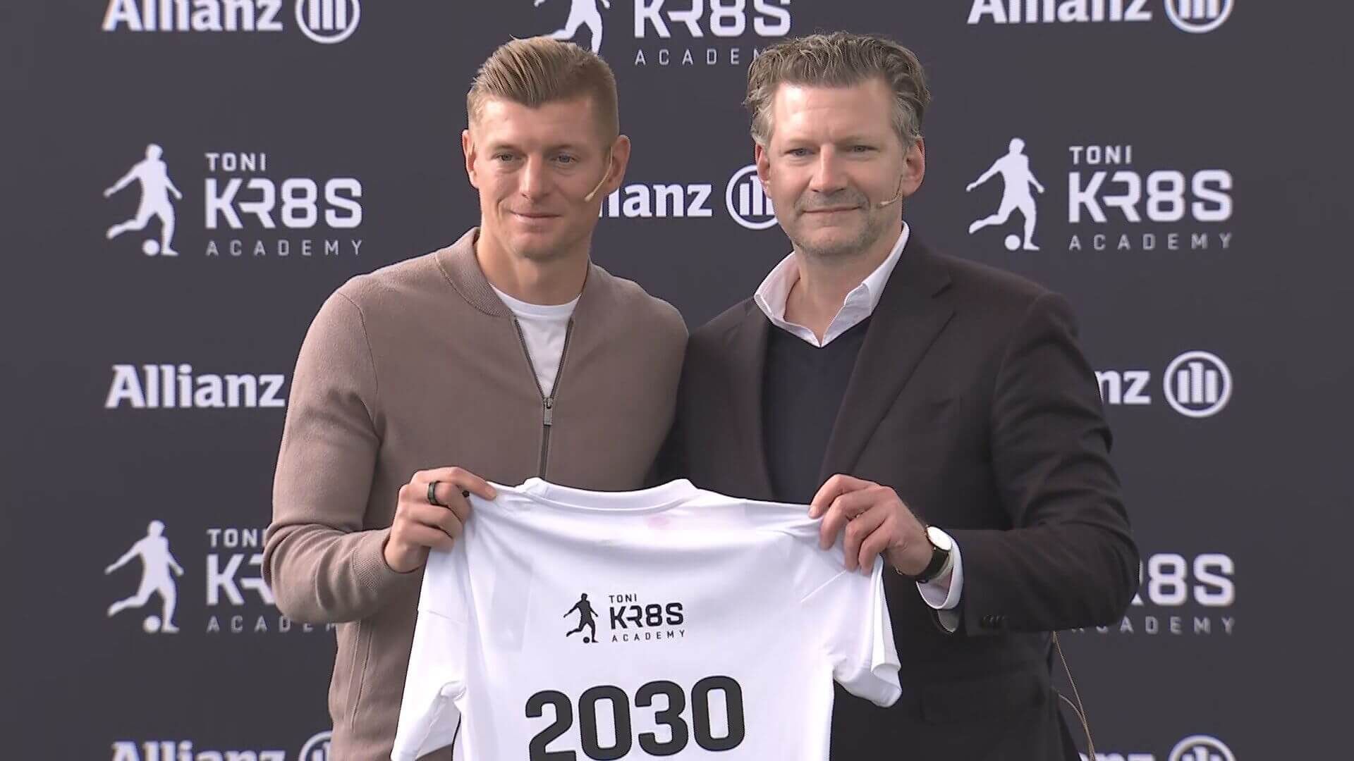 Kroos, en un acto de su academia