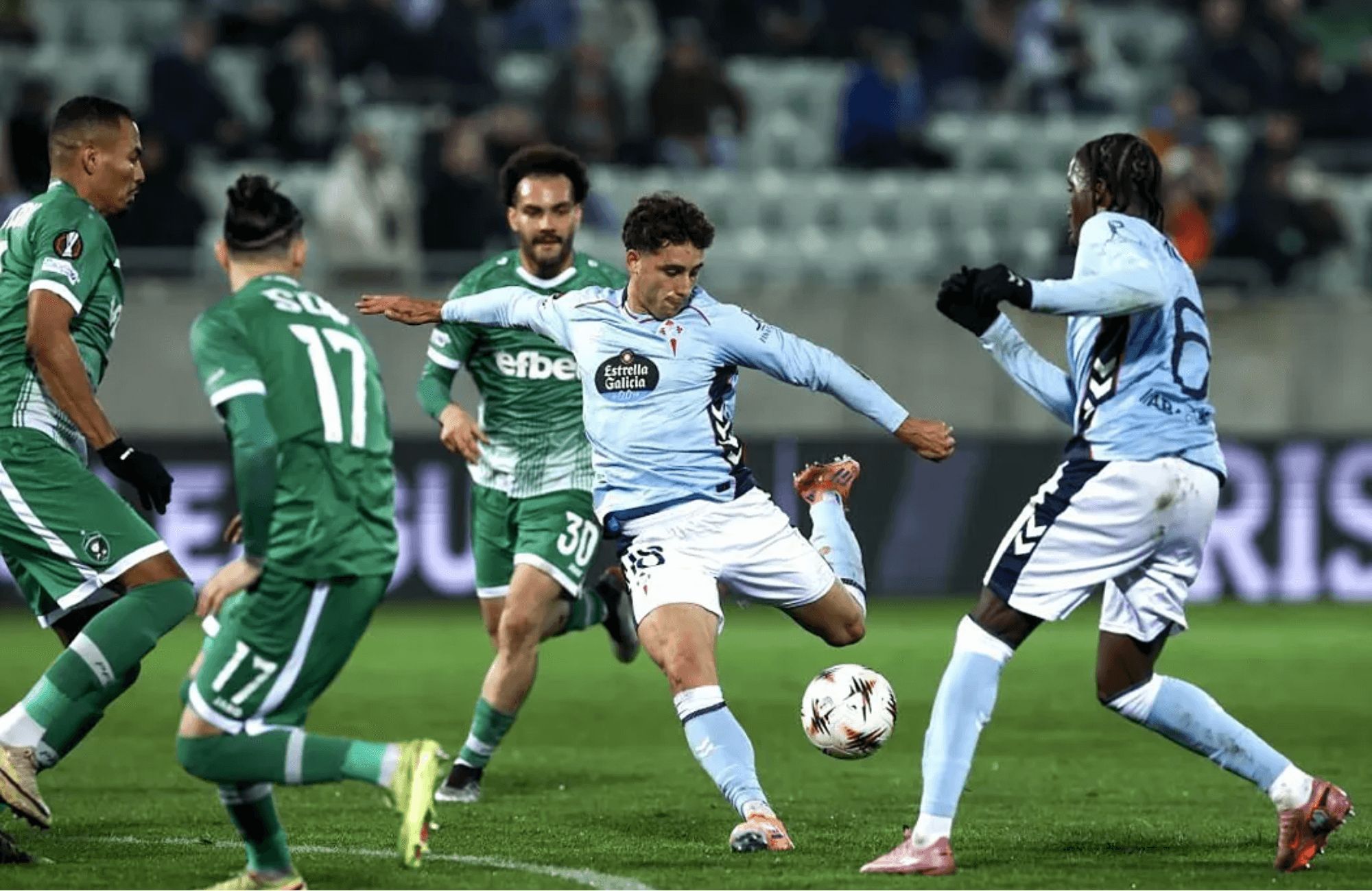 Pablo Durán ante el Ludogorets.
