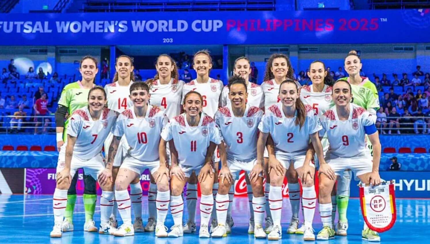 Las jugadoras de España, antes del partido ante Canadá.