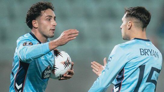 Pablo Durán con Bryan Zaragoza.