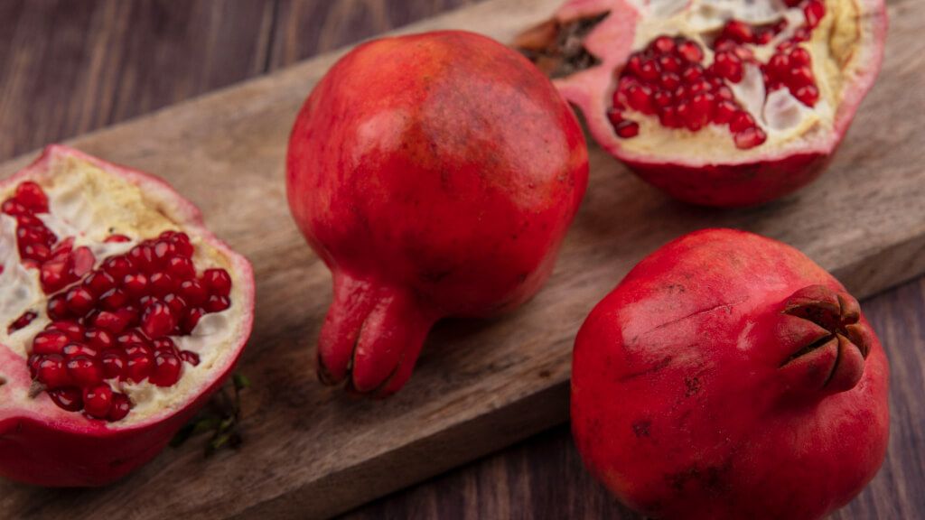 Imagen de archivo de una granada (Freepik)