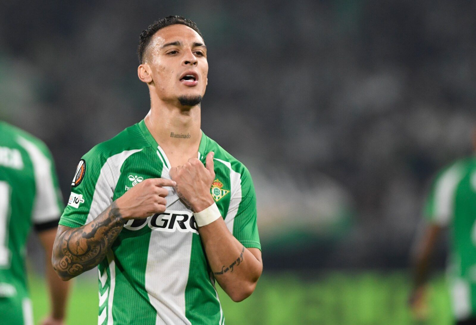  Antony, celebrando su gol ante el Lyon.