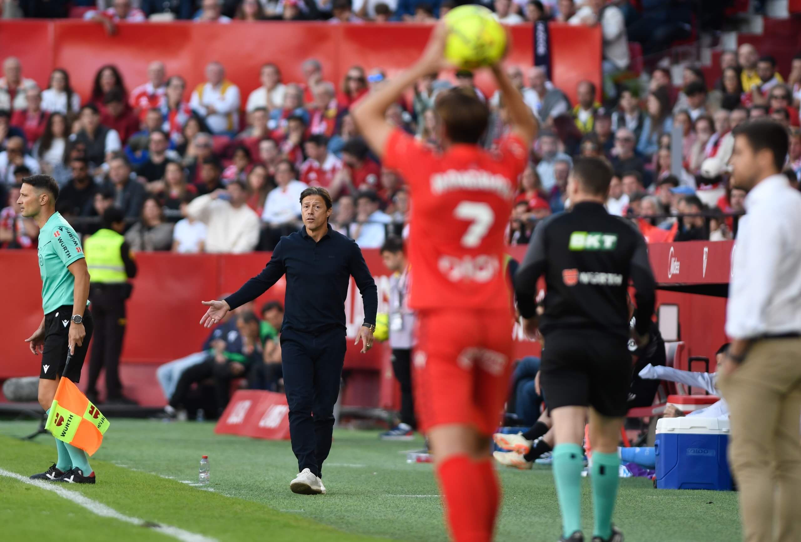  Matías Almeyda, ante Osasuna.