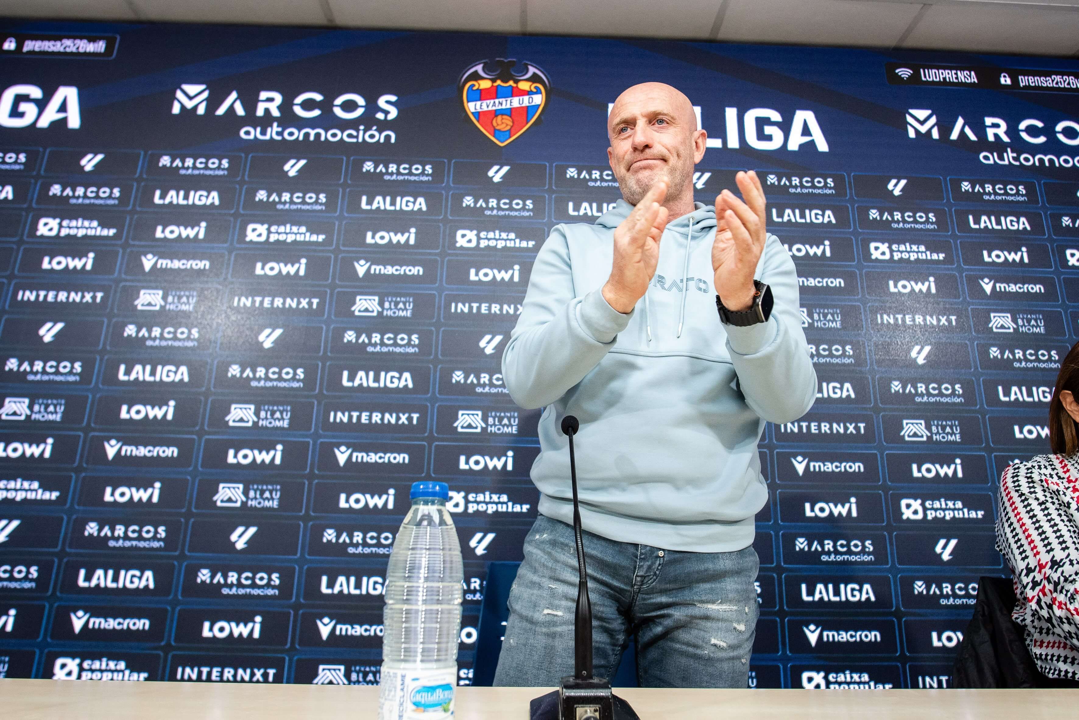  Julián Calero se despide