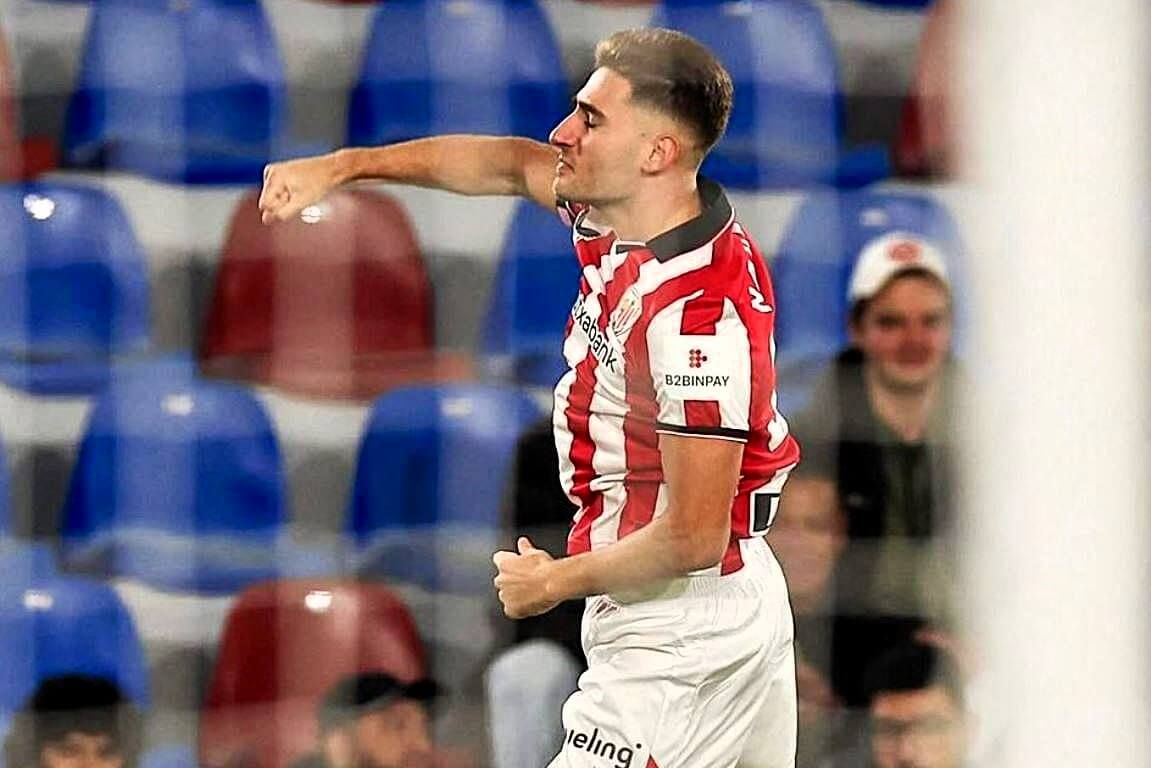  Gol de Robert Navarro frente al Levante UD antes de lesionarse en el tobillo.