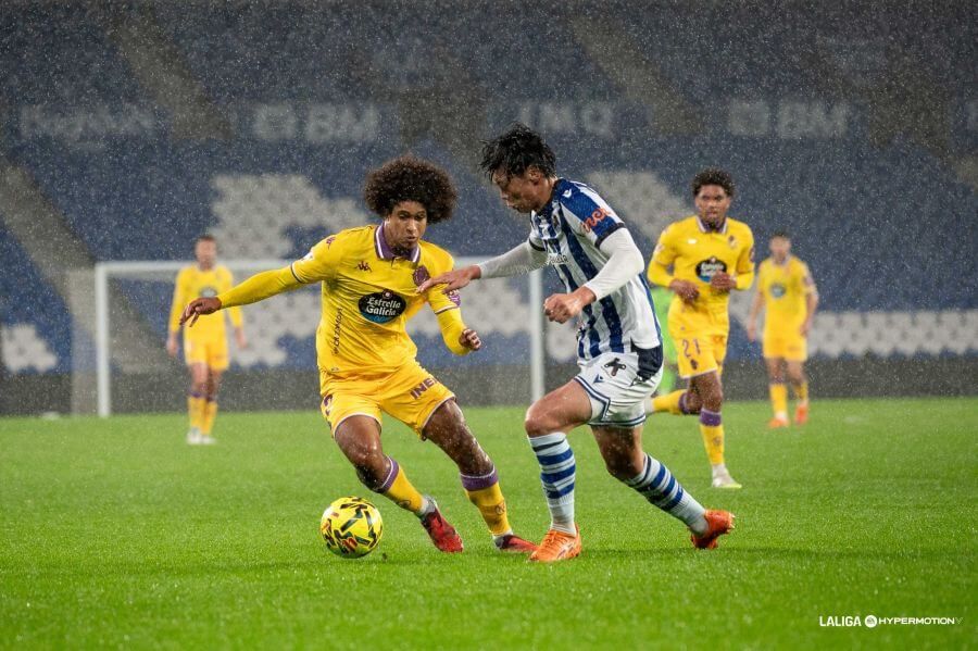 Peter Federico, ante la Real Sociedad B.