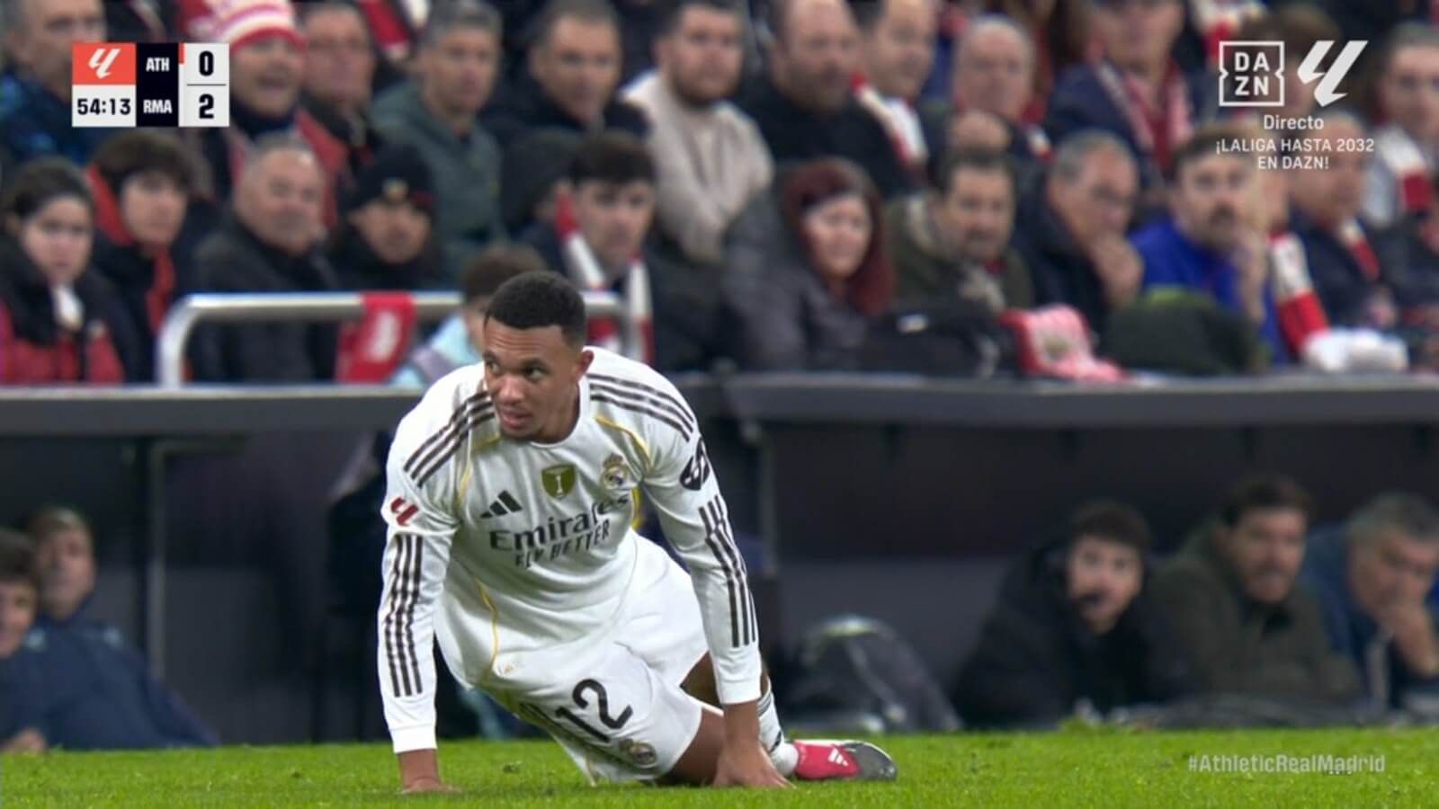  Trent Alexander-Arnold en San Mamés (Captura de DAZN)