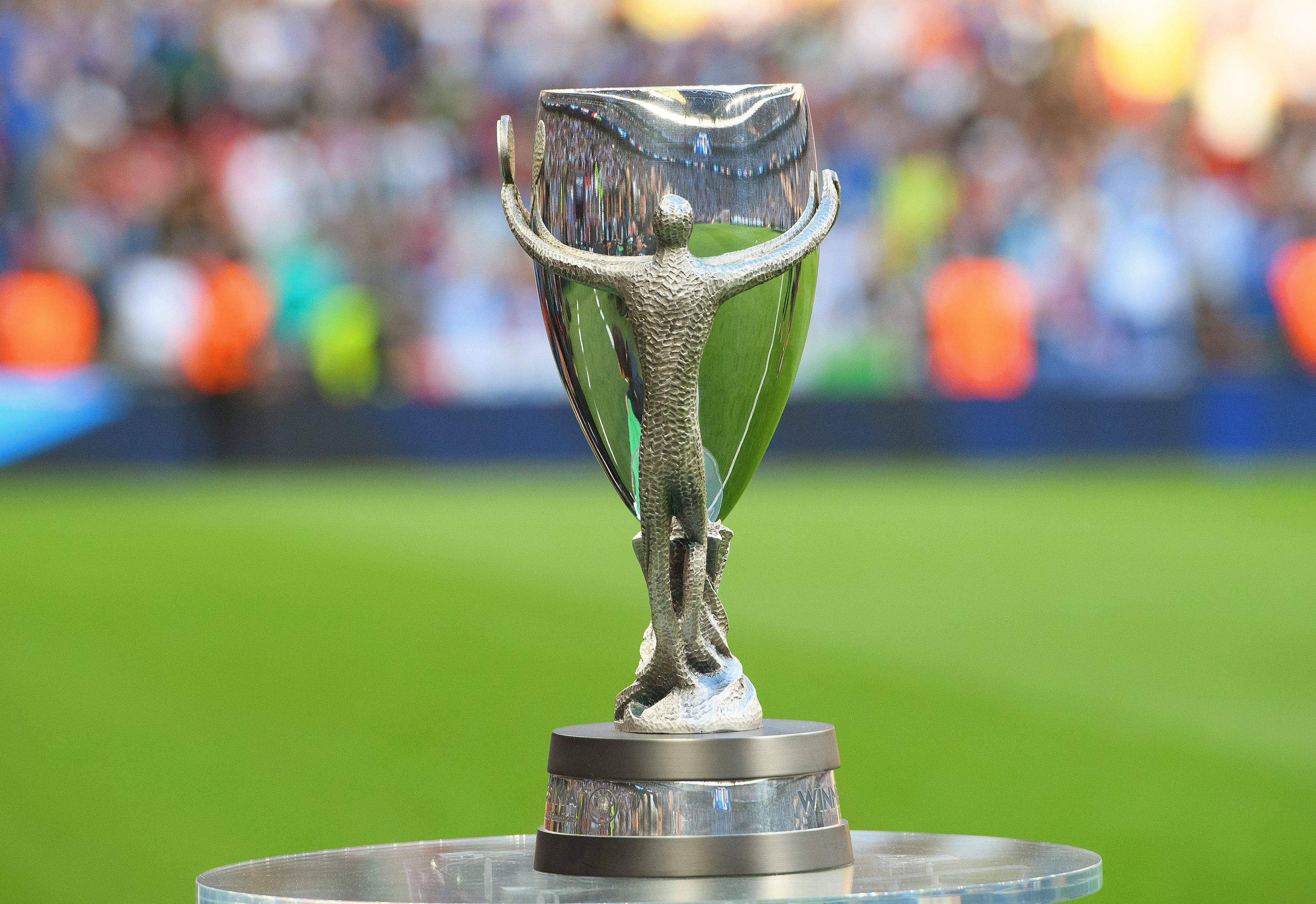 El trofeo de la Finalissima.