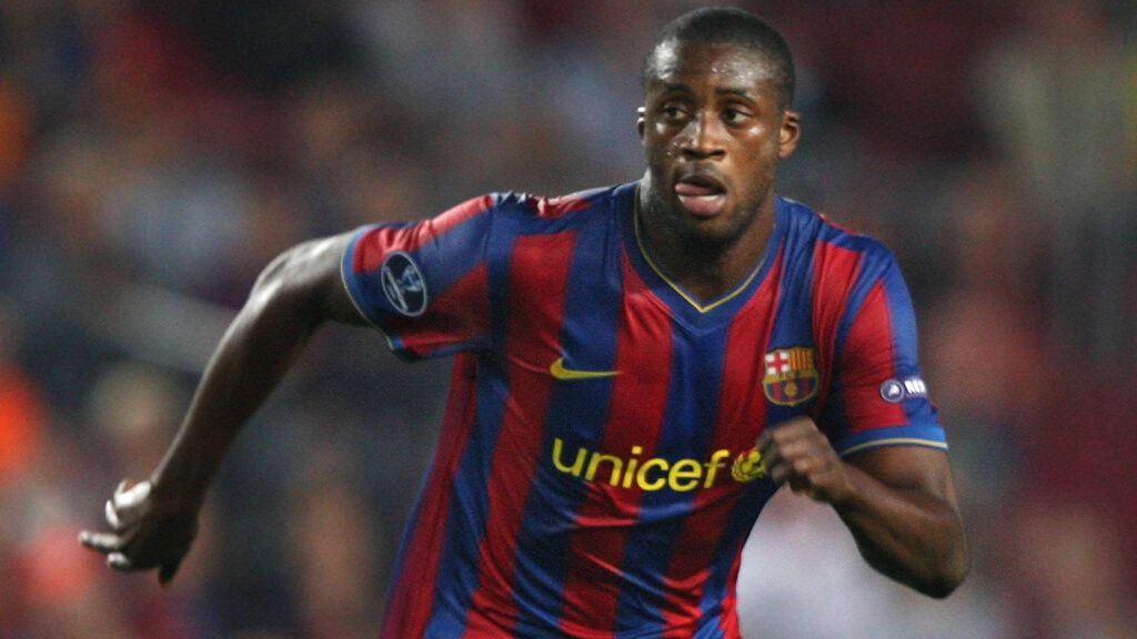  Yaya Touré jugando con el FC Barcelona (Cordon Press)